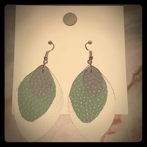 Leather earrings